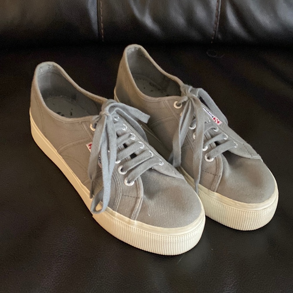 Women’s Gray Superga platform shoes size 8